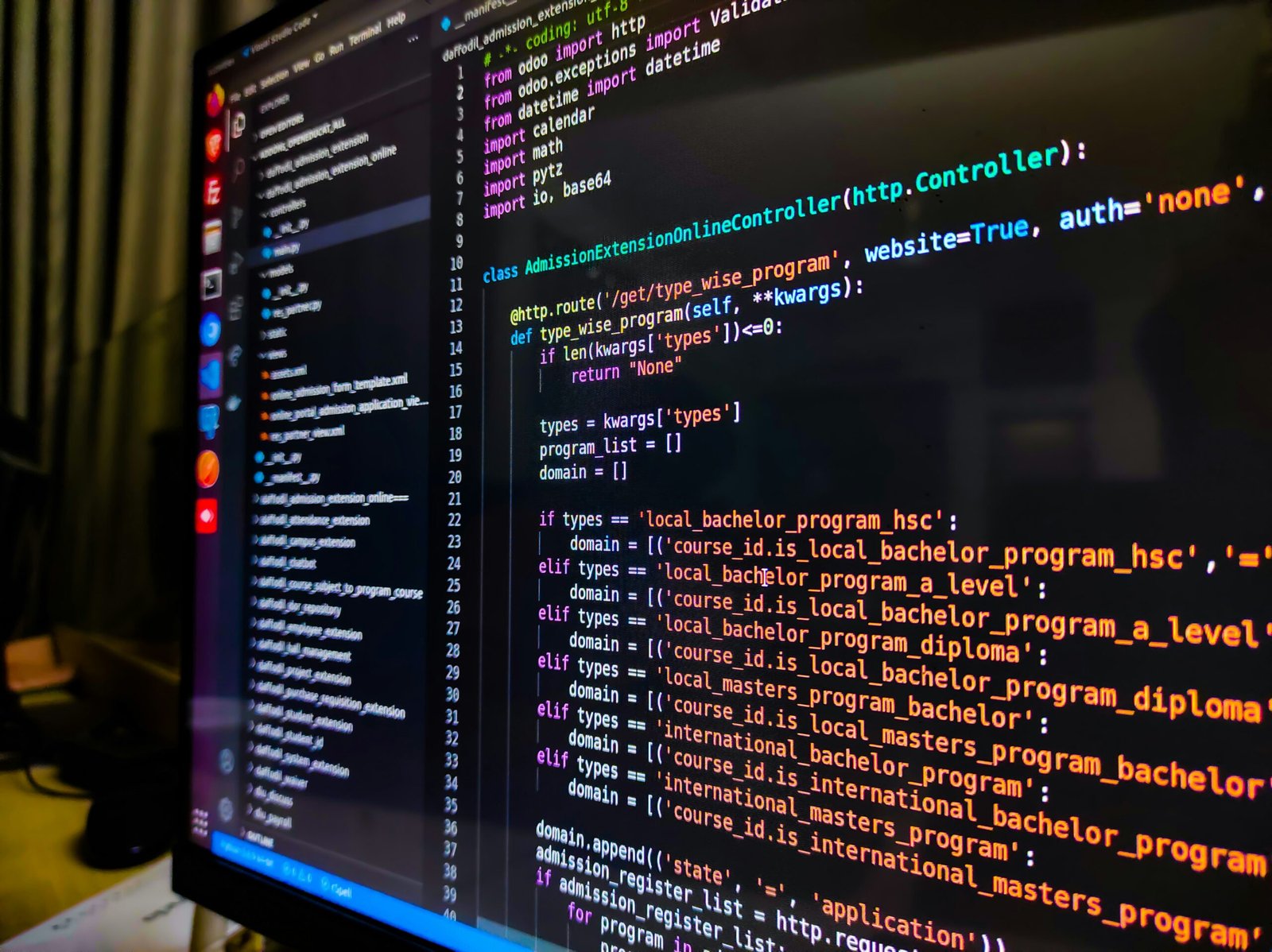 abstract data type (ADT) نوع البيانات المجرد
